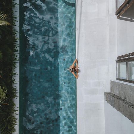 Aster Villa Seminyak Exterior foto
