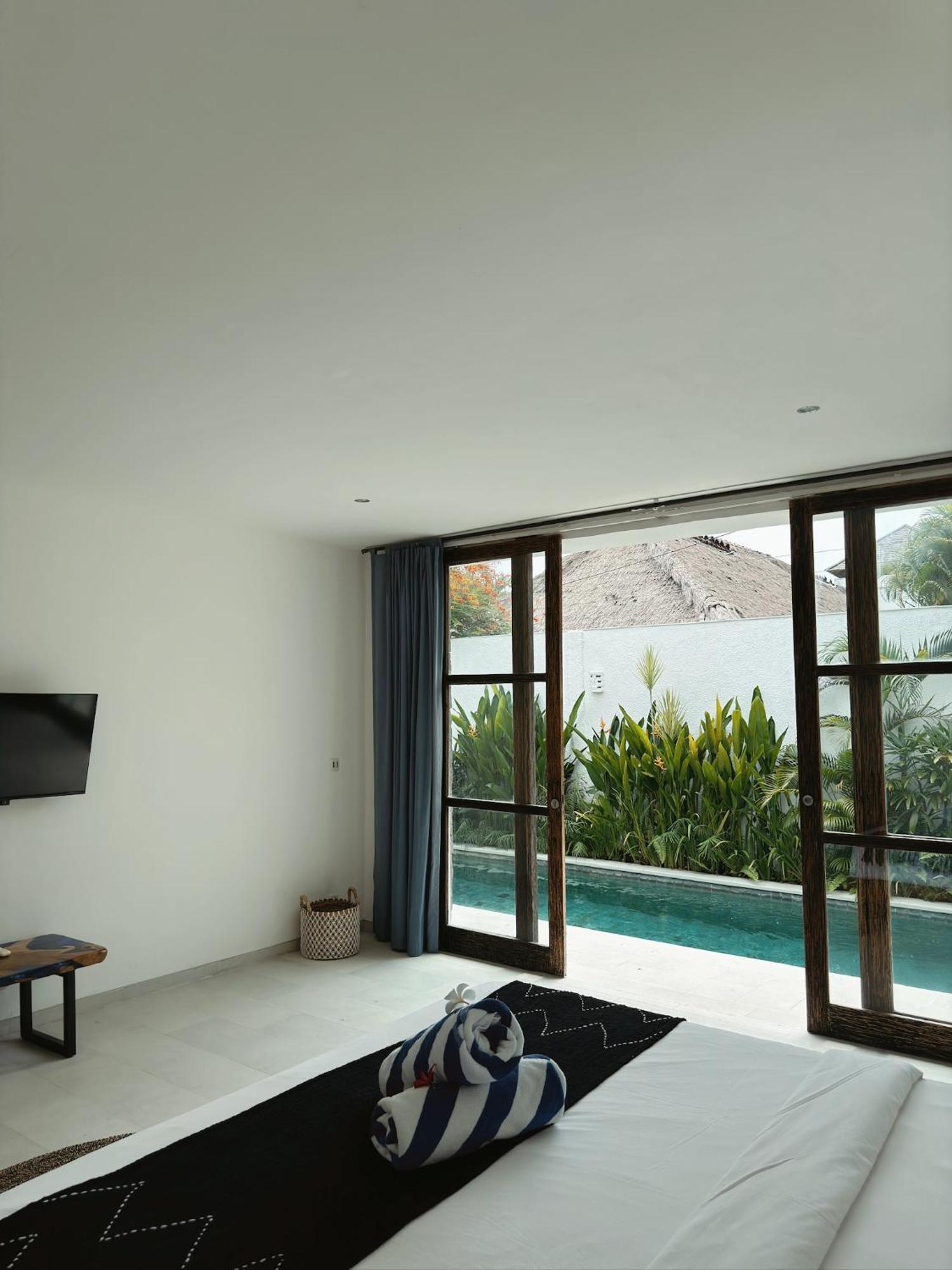Aster Villa Seminyak Exterior foto
